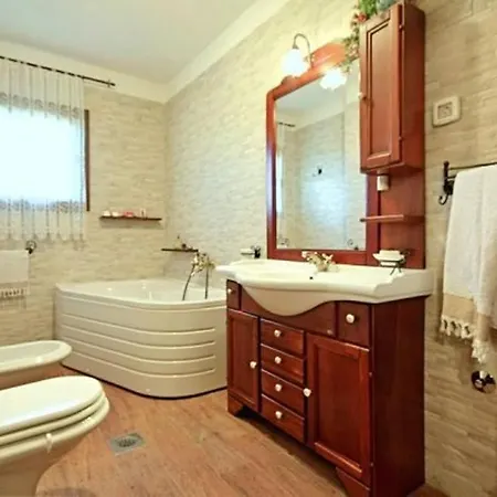 Вилла Alexander Буйе