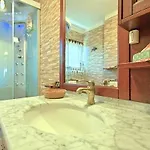 Villa Alexander *
