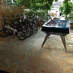 Alexander Villa *